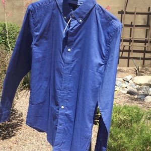 Long sleeve Banana Republic soft wash tailored slim fit